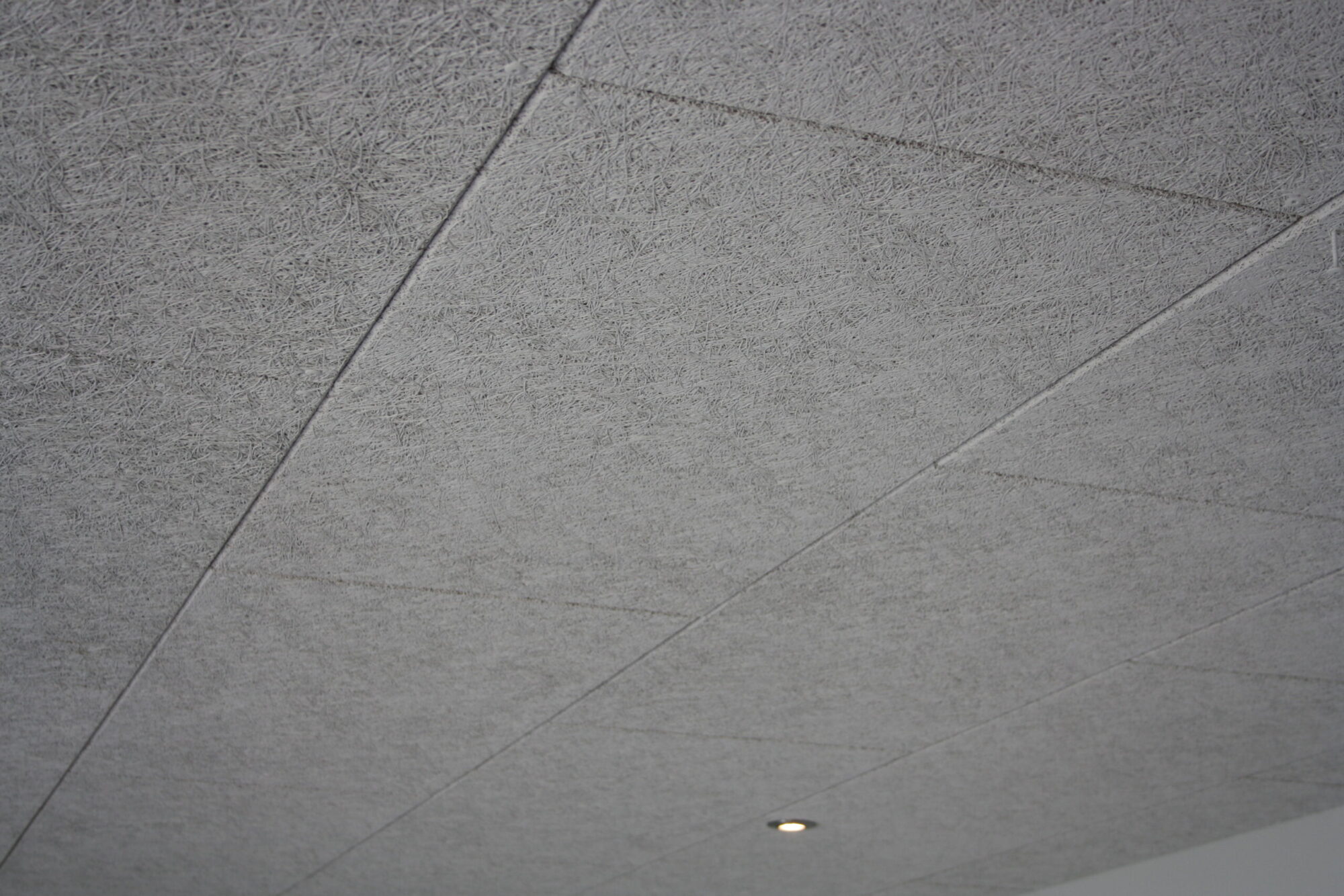 Lana de madera Multifin White 600×1200 mm