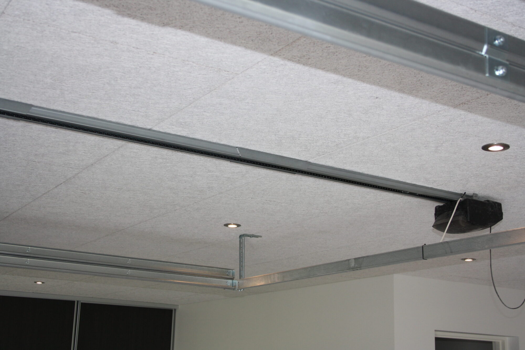 Lana de madera Multifin White 600×1200 mm